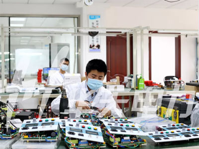 華天電力再獲4項(xiàng)國(guó)家實(shí)用新型專利，發(fā)展“原力”持續(xù)攀升